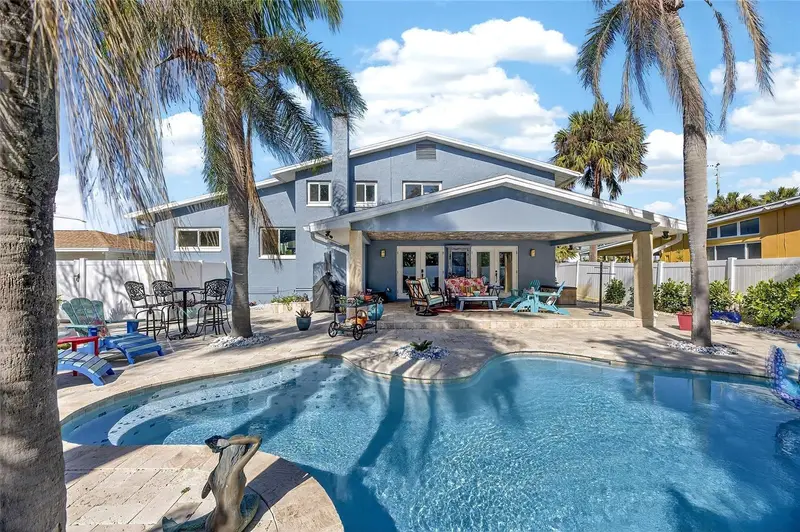 931 Gulf Blvd, FL