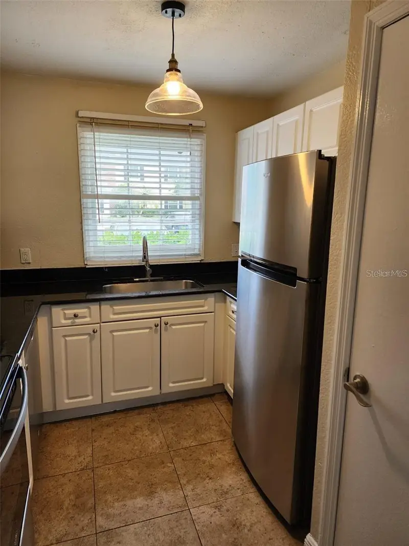 13698 Orange Sunset Dr, FL