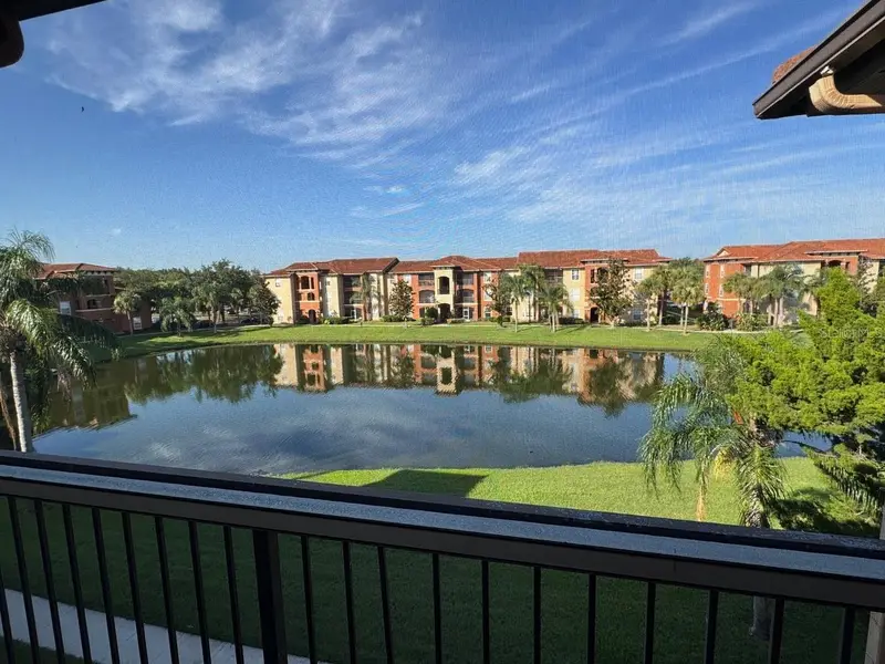5536 Metrowest Blvd #8-311, FL