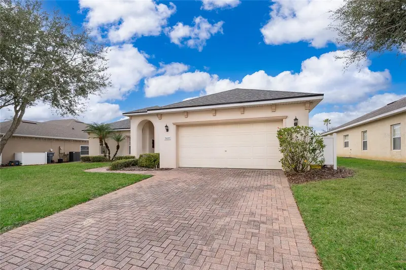 569 Burford Cir, FL