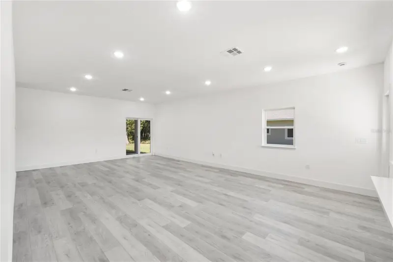 820 E Desoto St, FL