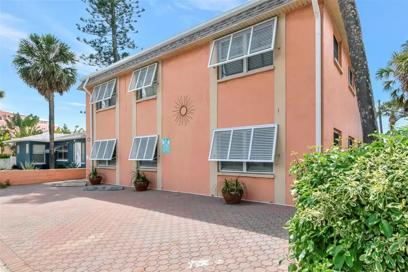 3514 Gulf Blvd #3, FL