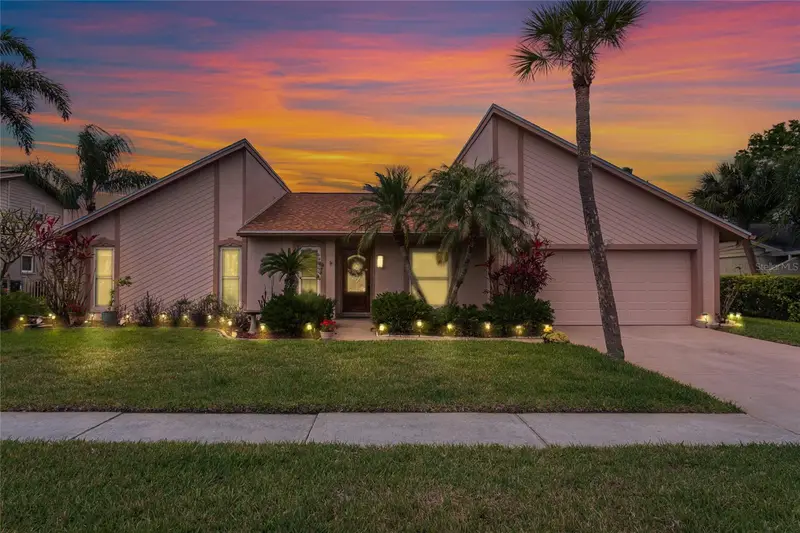 6104 Schooner Way, FL