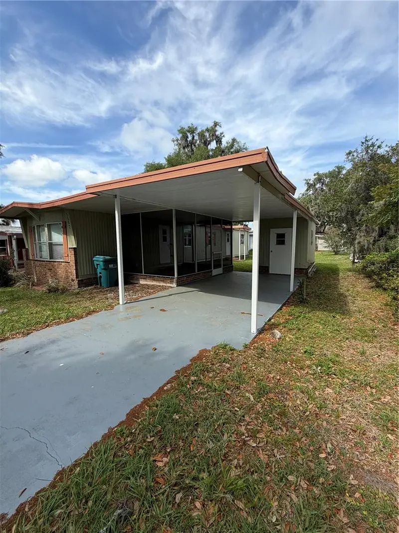 5562 Lansing Dr, FL