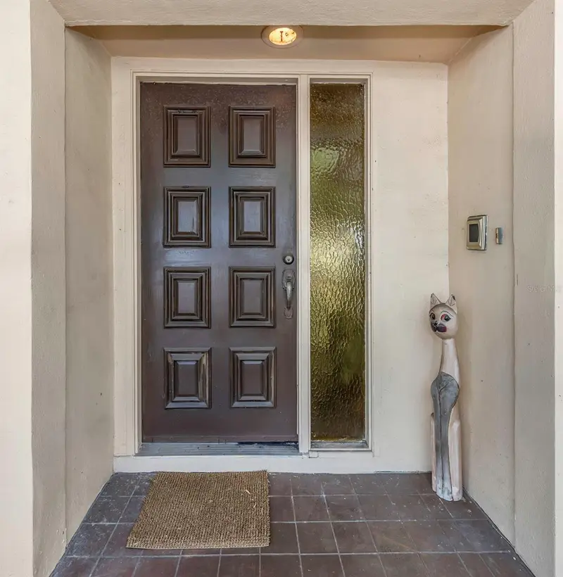 107 Country Villas Dr, FL
