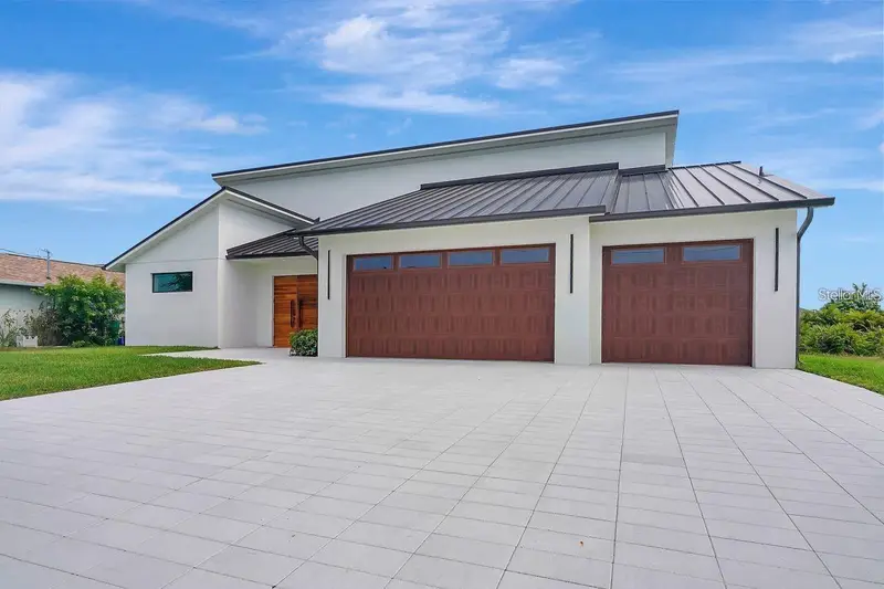 289 Long Meadow Ln, FL