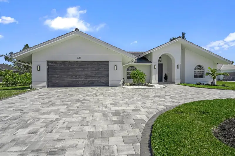 1527 Buoy Ln, FL
