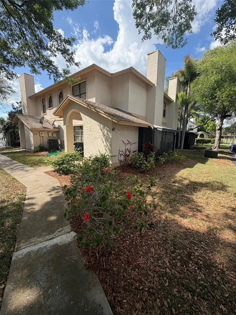 47 Emerald Bay Dr, FL