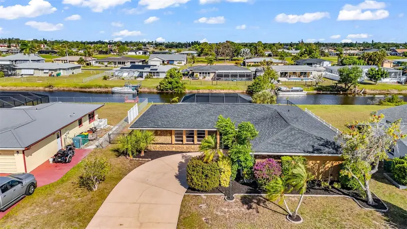 18 Annapolis Ln, FL