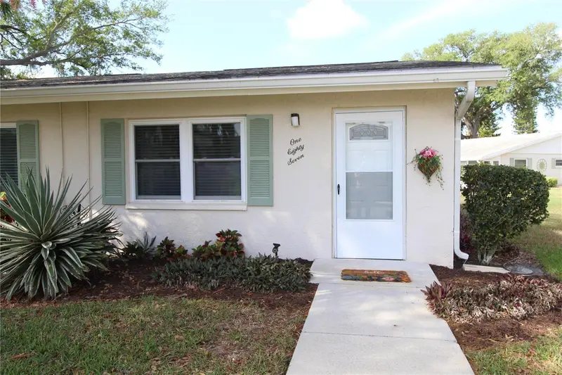 2202 Clubhouse Drive, FL