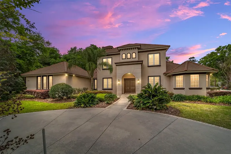 678 Se 47th Loop, FL