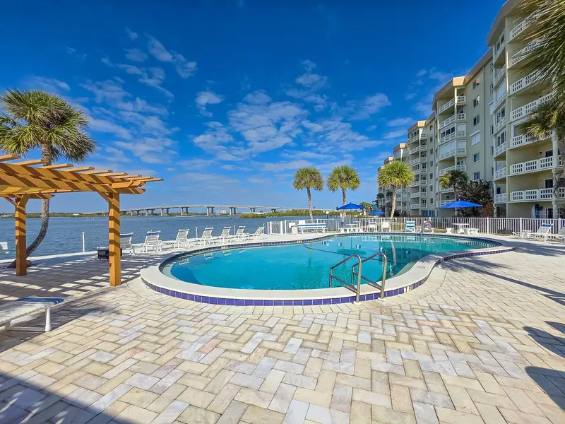 3606 S Peninsula Dr #605, FL
