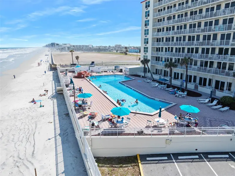701 S Atlantic Ave #516, FL