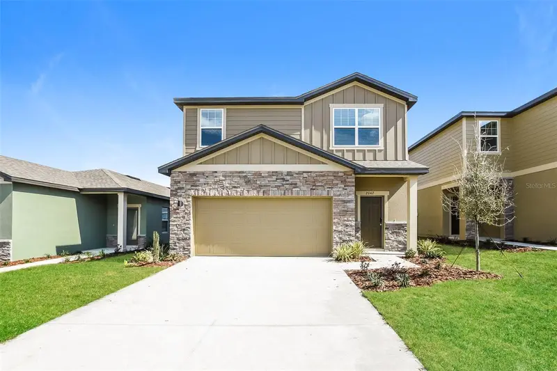 2042 Hemingway Cir, FL