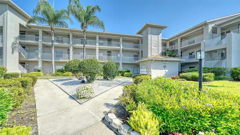 9630 Club South Cir #6309, FL