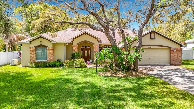 2087 Breezy Way, FL