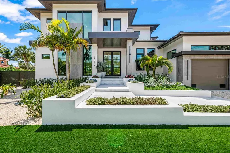 7233 Pine Needle Rd, FL