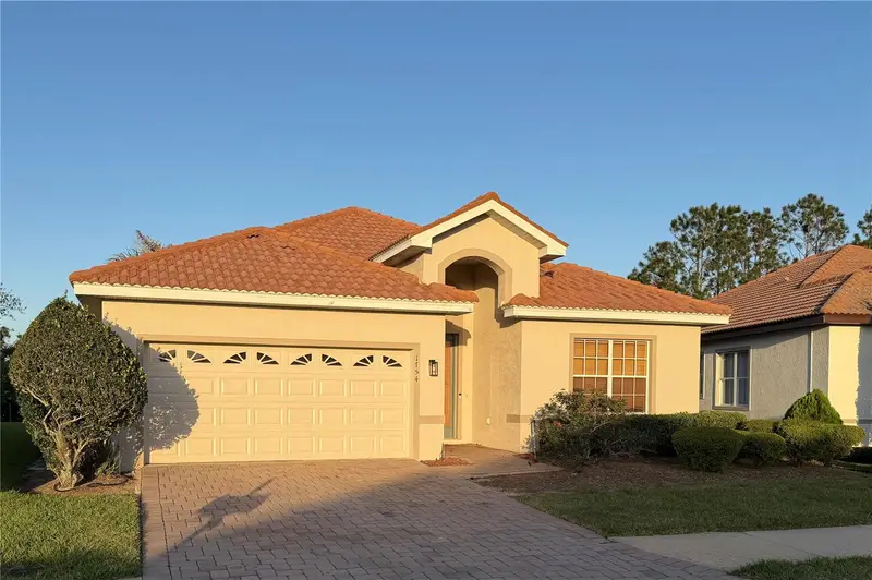 1754 Altavista Cir, FL