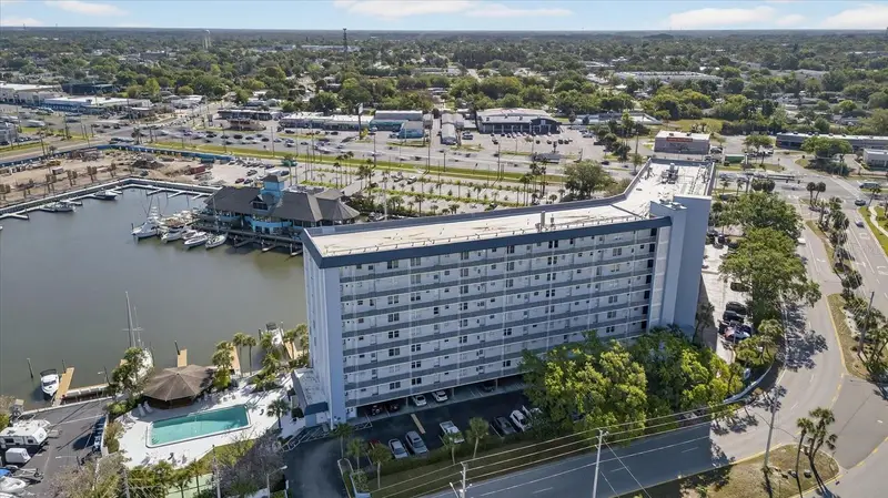 4939 Floramar Ter #710, FL