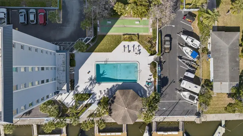 4939 Floramar Ter #710, FL