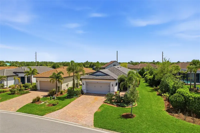 7017 Hanover Ct, FL
