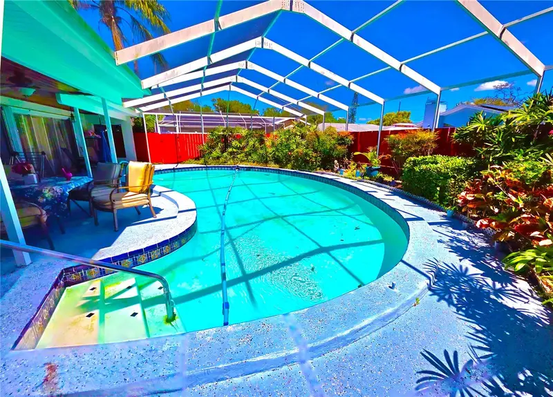 805 S Keene Rd, FL