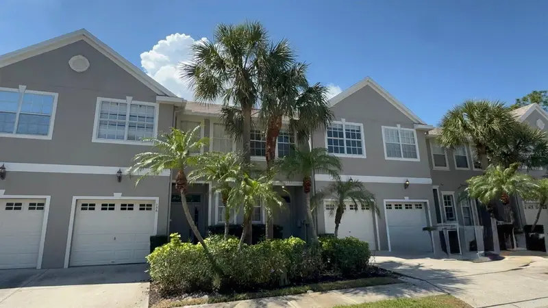 752 Vallance Way Ne, FL