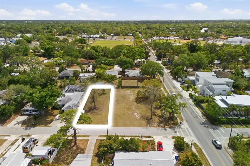 0 Bay St, FL