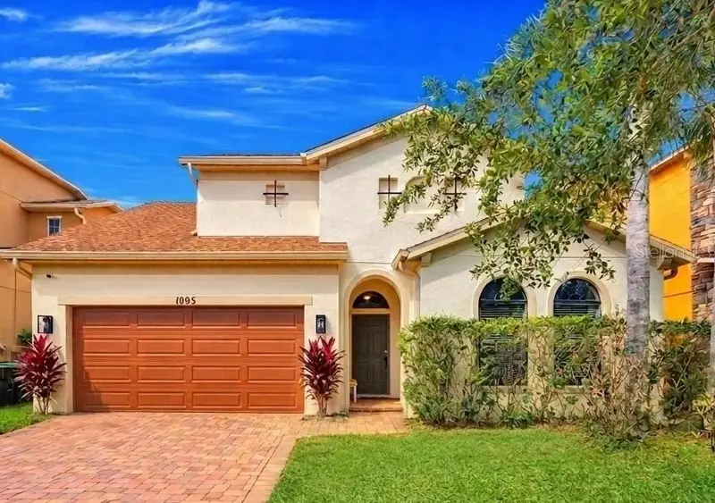 1005 Fountain Coin Loop, FL