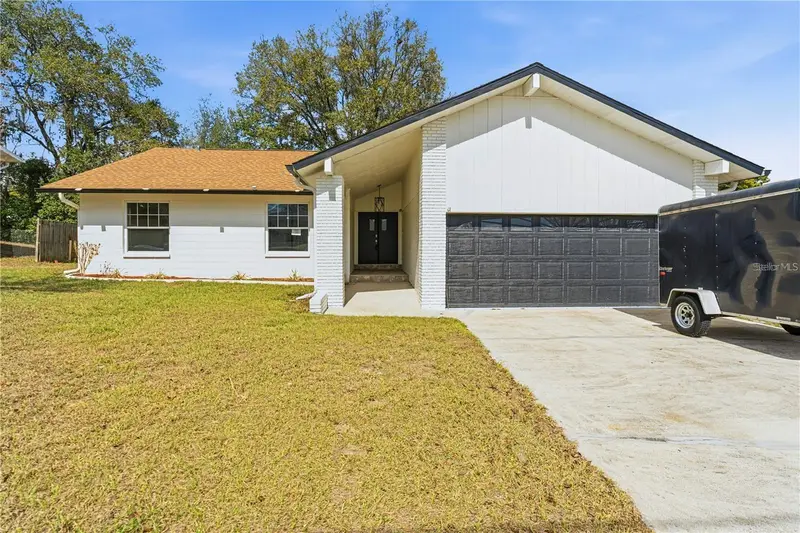 616 Water Rd, FL
