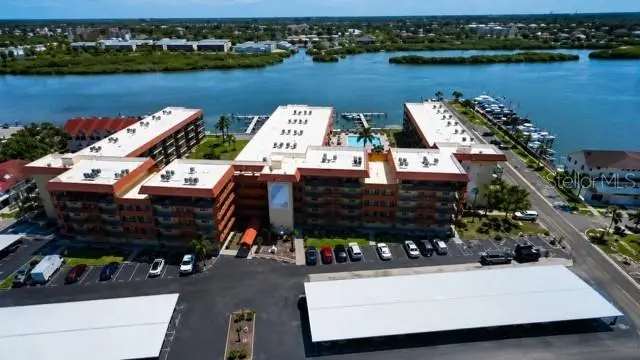 19701 Gulf Blvd #212, FL