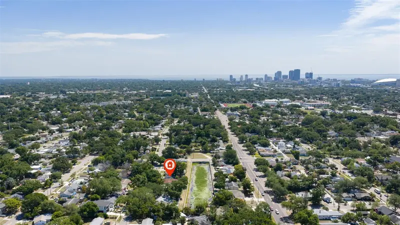 3136 10th Ave N, FL