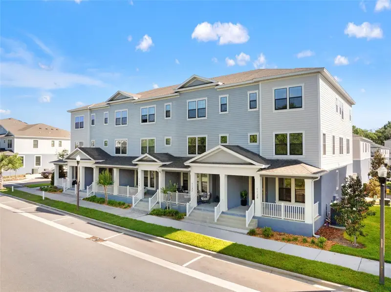 1128 Spotted Sandpiper Loop, FL