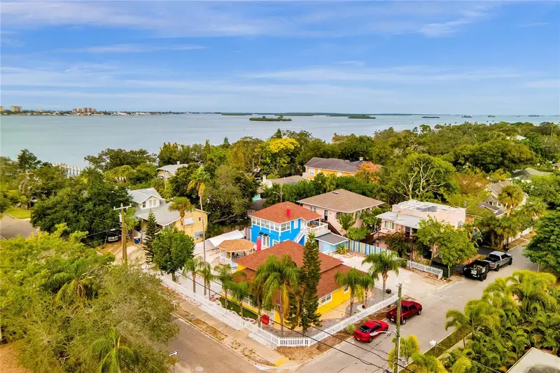 306 Marshall St, FL