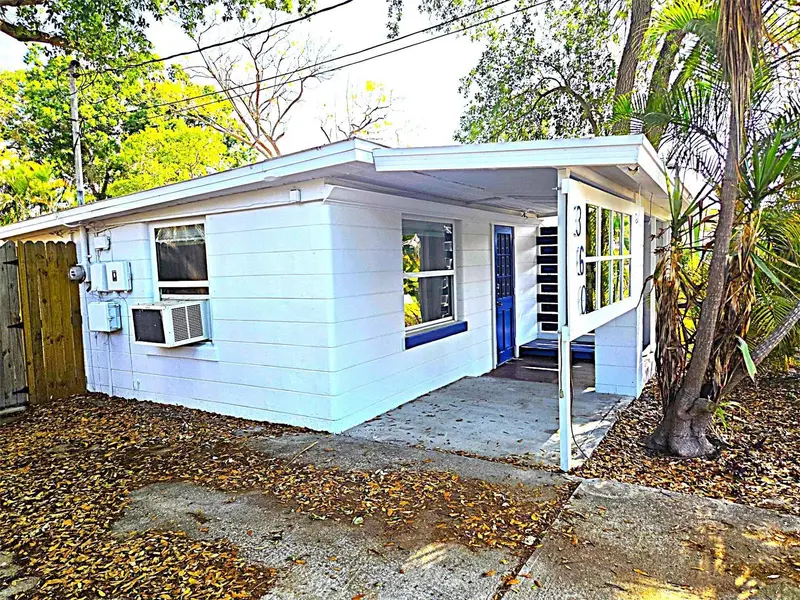 360 5th Ave Nw, FL