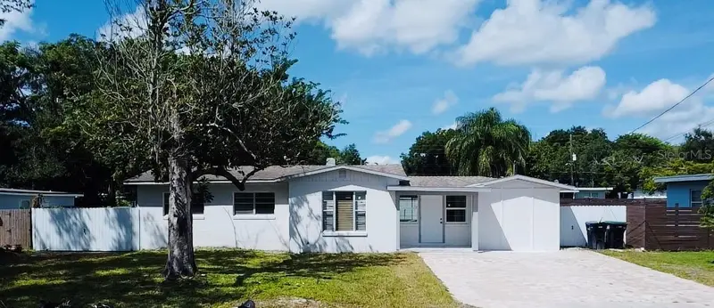 136 Lynbrook Dr, FL