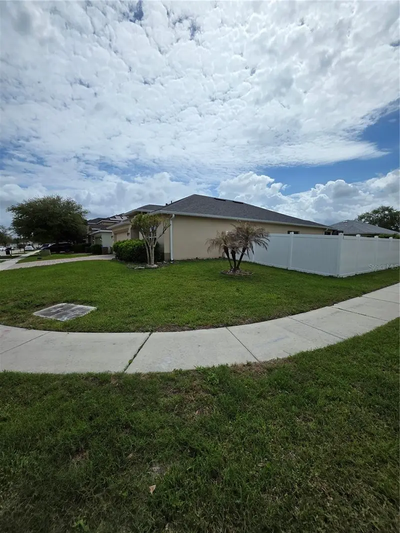 4600 Caverns Dr, FL