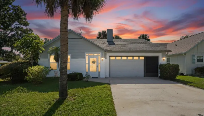 731 Pine Shores Cir, FL
