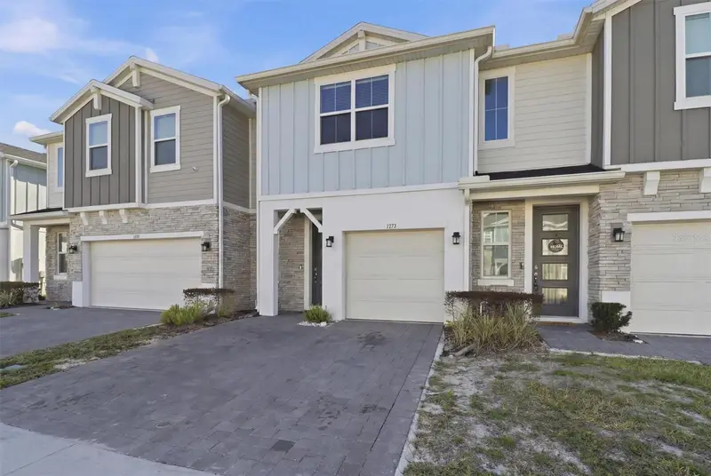1375 Captiva Cv, FL