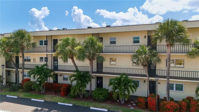 11485 Oakhurst Rd #1100-1, FL
