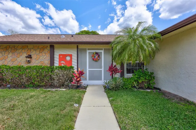 1735 Aberdeen Ct, FL