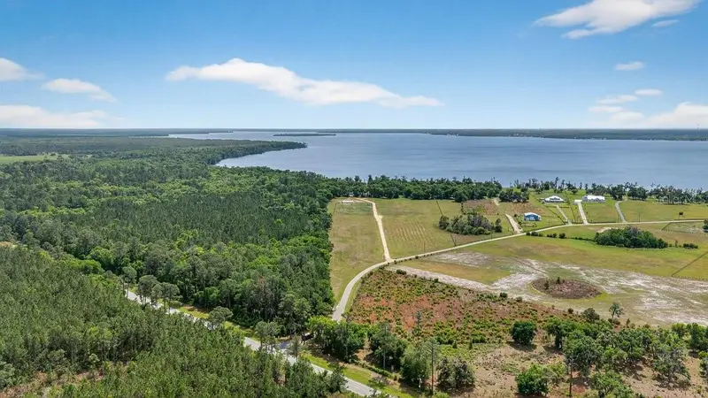 14949 W Highway 100, FL