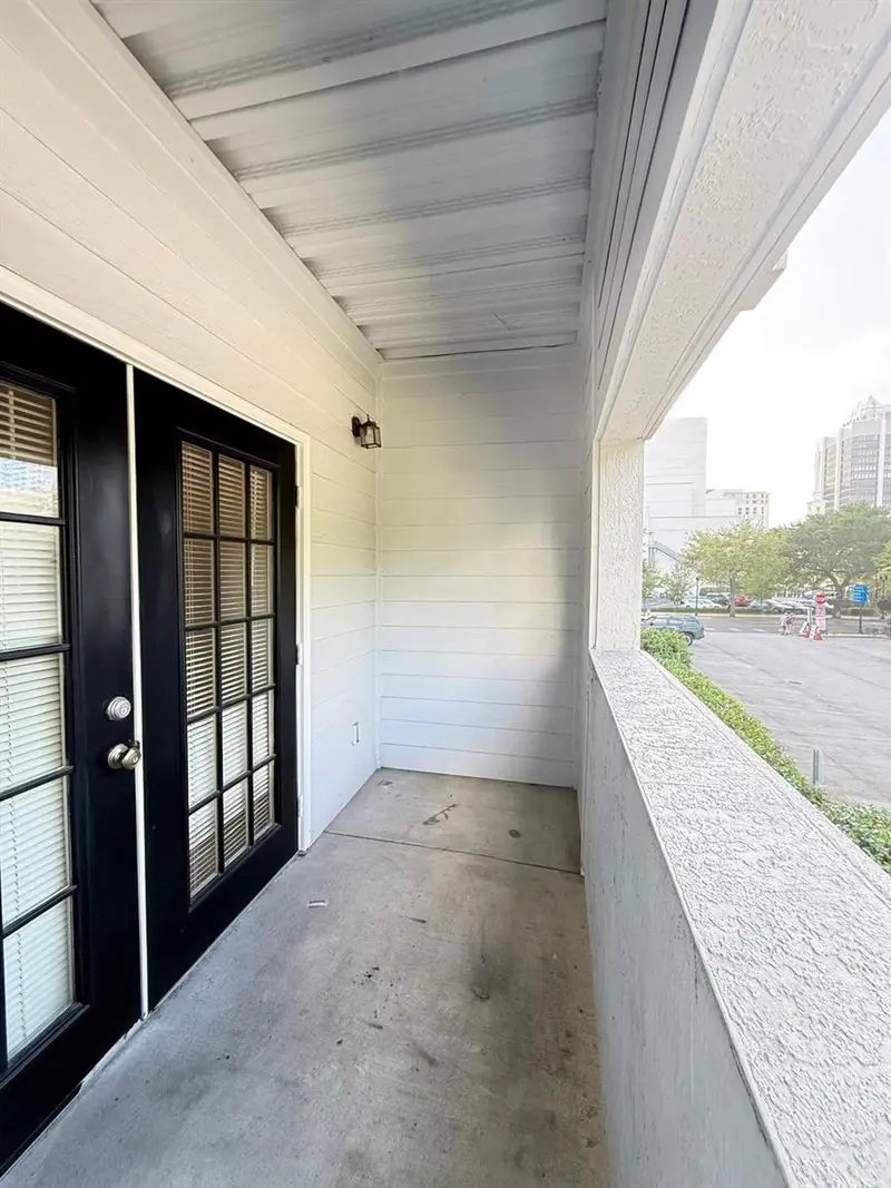 202 E South St #2038, FL