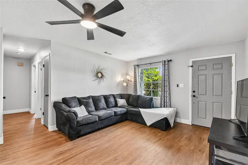 820 Georgia Ave, FL
