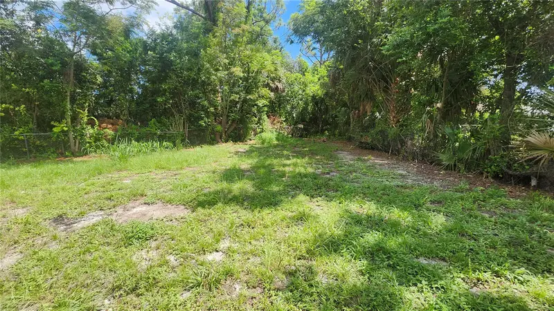 1079 N Gertrude Ct, FL
