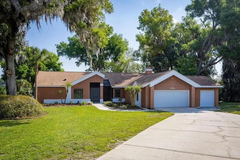 8701 Rose Pointe Ct, FL