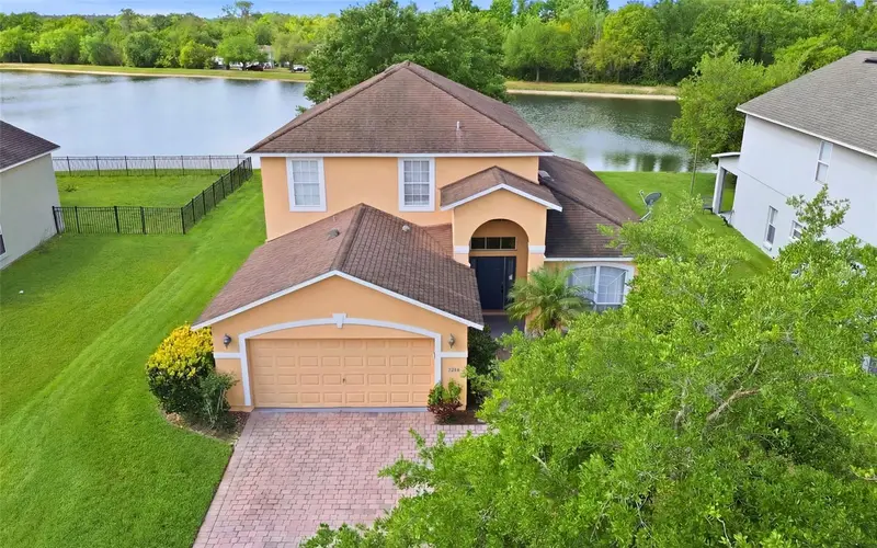 2838 Sweetspire Cir, FL