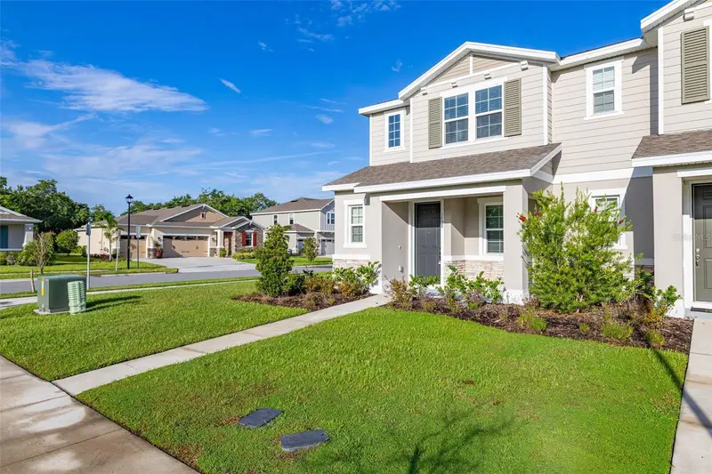 1528 Erin Breeze Ln, FL