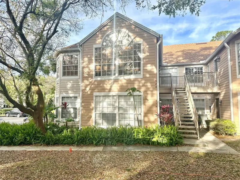 696 Youngstown Pkwy #319, FL