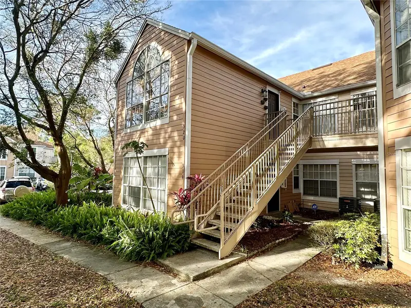 696 Youngstown Pkwy #319, FL